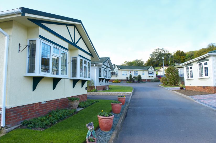 Swiss Farm Park Homes for Sale in Oxfordshire