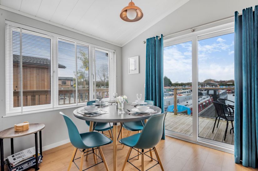 Devizes Marina Village