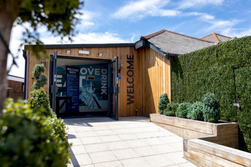 Solent Breezes Holiday Park Solent Breezes Holiday Park