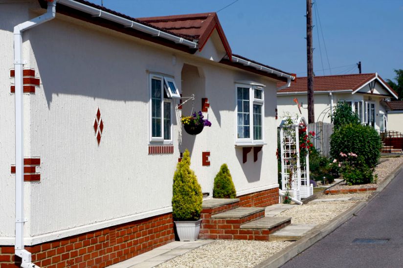 The Willows Residential Park Houses For Sale, Surrey The Willows Residential Park Houses For Sale, Surrey
