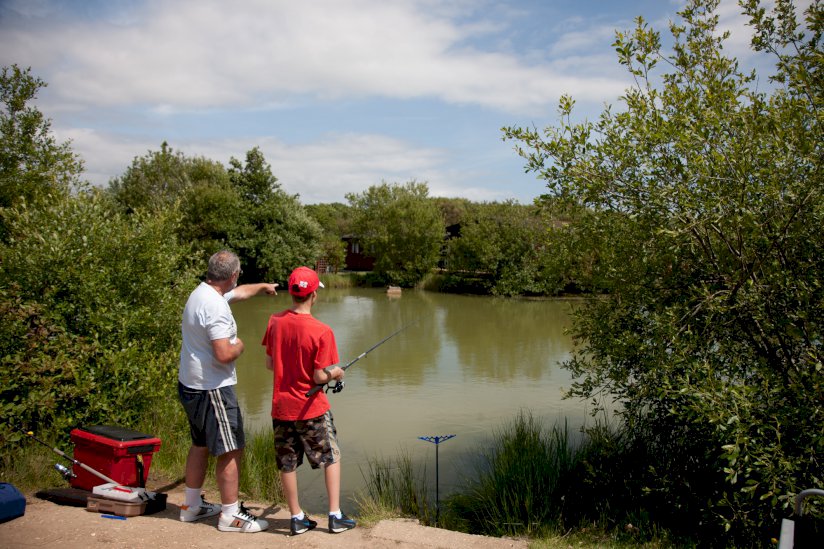 Milford-On-Sea Holiday Parks Fishing Milford-On-Sea Holiday Parks Fishing