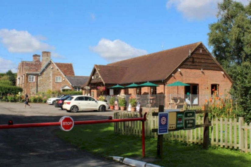 Wilksworth Caravan Park- Lodges For Sale in Dorset Wilksworth Caravan Park- Lodges For Sale in Dorset