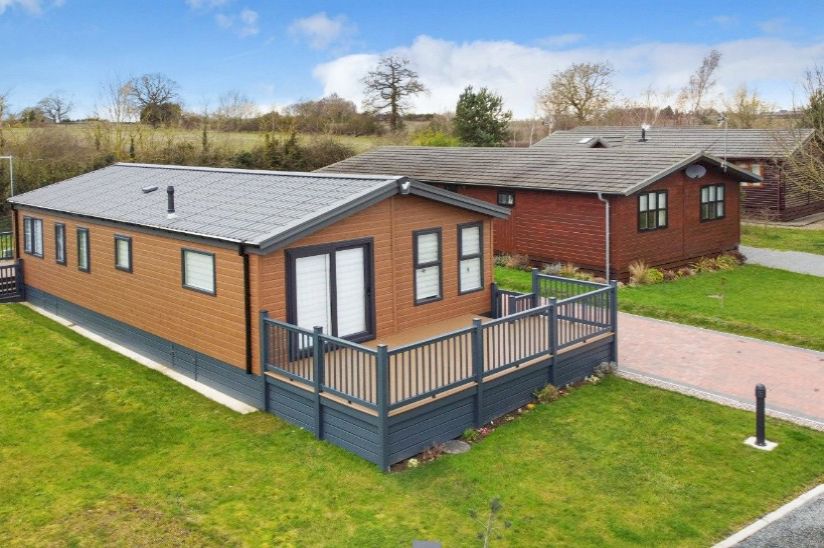 Oakwood Retreat Holiday Park Lodges Oakwood Retreat Holiday Park Lodges