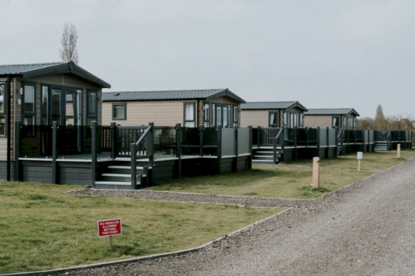 Brackenborough Lakes Resort