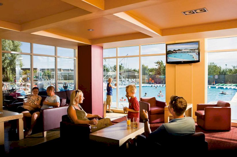 Church Farm Leisure Park Poolside Restaurant, Sussex Church Farm Leisure Park Poolside Restaurant, Sussex