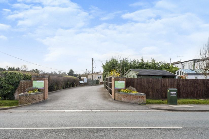 Valley Park- Park Homes For Sale in Gloucestershire Valley Park- Park Homes For Sale in Gloucestershire