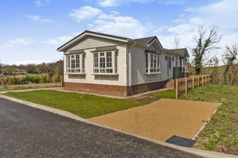 Watton Park - Park Homes For Sale in Hertfordshire Watton Park - Park Homes For Sale in Hertfordshire