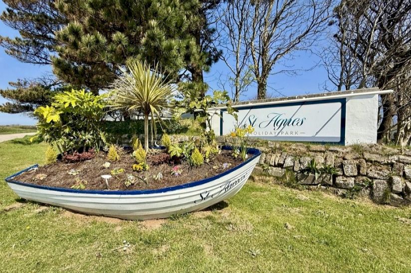 St Agnes Holiday Park Entrance St Agnes Holiday Park Entrance
