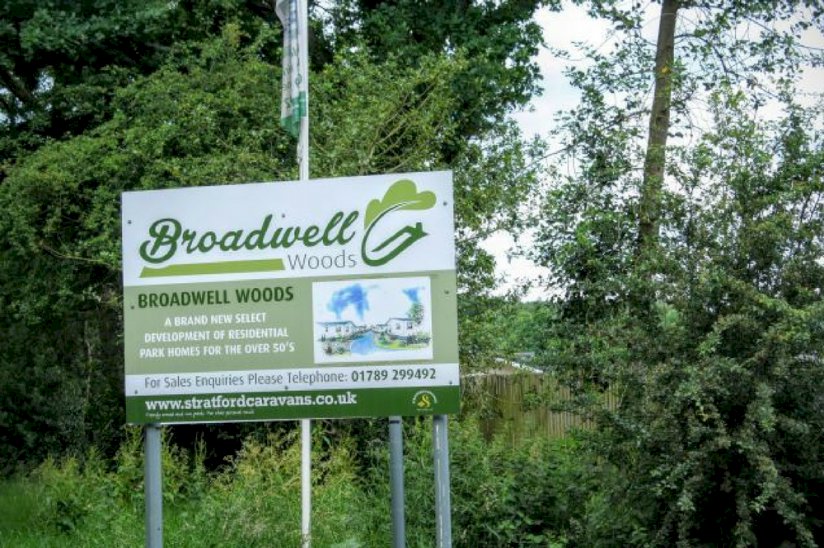 Broadwell Woods Entrance Broadwell Woods Entrance