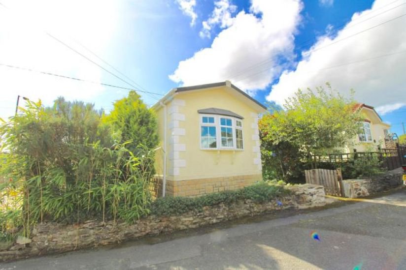 Rose in the Bush Park Residential Homes For Sale, Cornwall Rose in the Bush Park Residential Homes For Sale, Cornwall