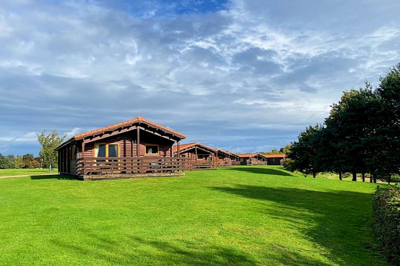 Messingham Lakes Lodges Messingham Lakes Lodges