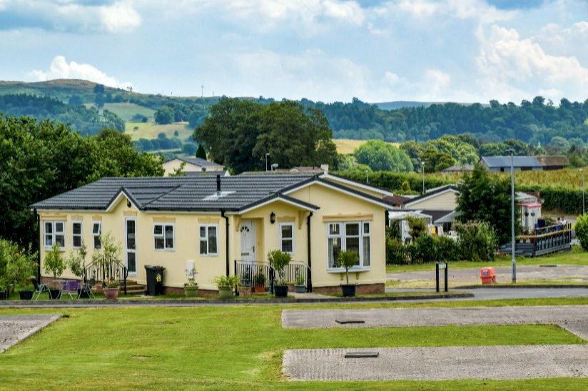 Caerwnon Park