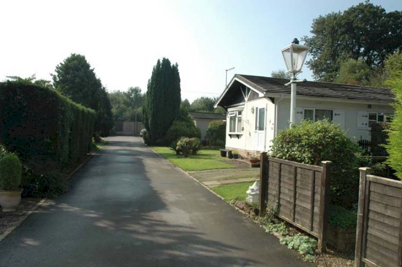 Woodside Park homes for sale in Earlswood -Sell My Group Woodside Park homes for sale in Earlswood -Sell My Group