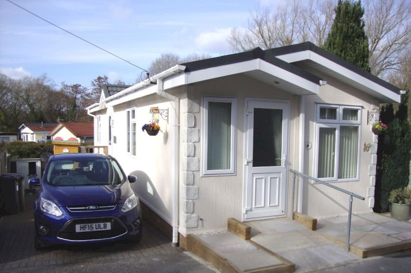 Wheatplot Park Houses For Sale, Bournemouth Wheatplot Park Houses For Sale, Bournemouth
