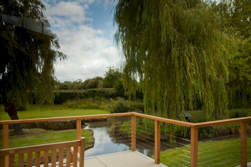 Leedons Park- Homes For Sale in Cotswolds Leedons Park- Homes For Sale in Cotswolds