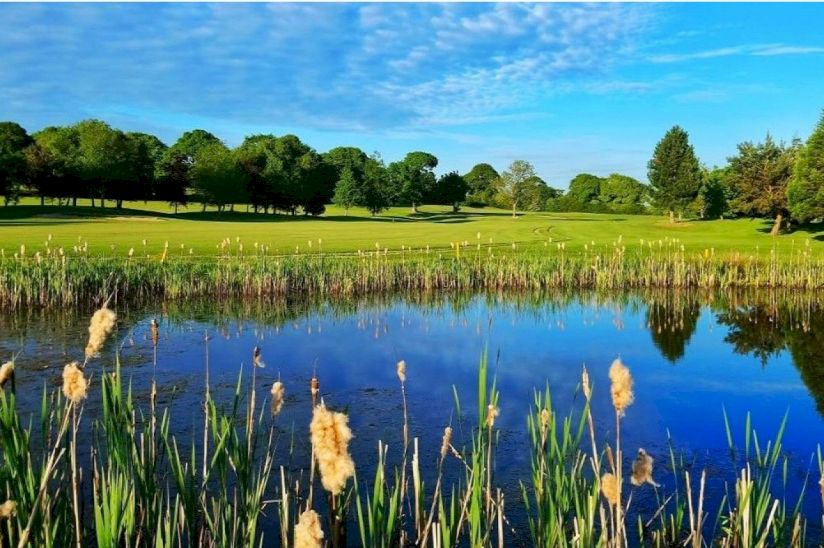 Messingham Lakes