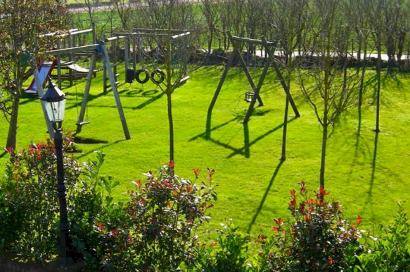 The Hawthorns Caravan Park The Hawthorns Caravan Park