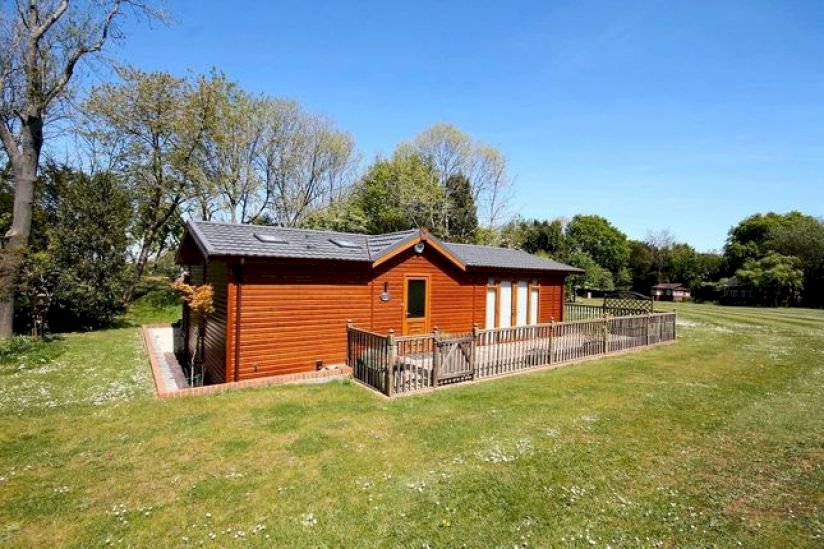 Roof of The World homes in Dorking - Sell My Group Roof of The World homes in Dorking - Sell My Group