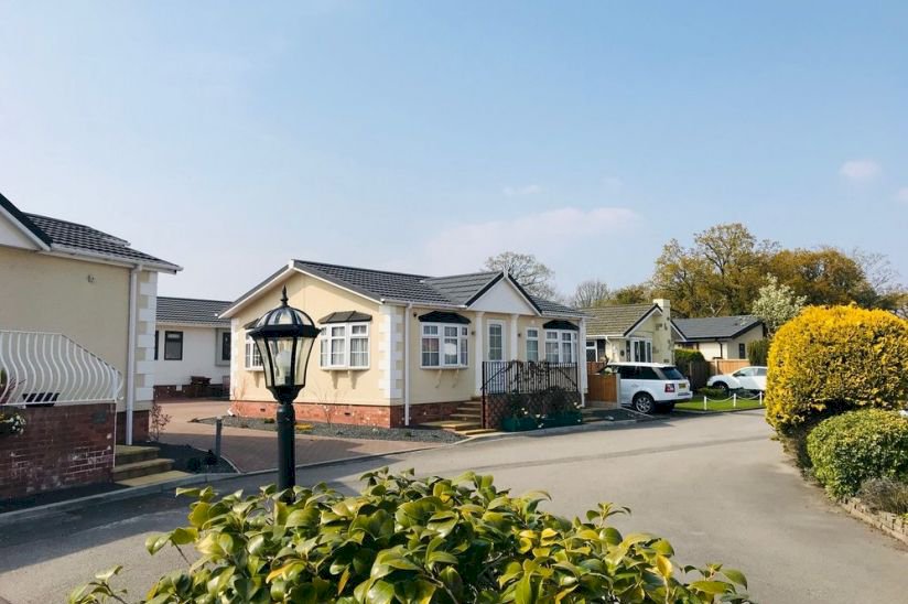 Mossways Park homes for sale in Wilmslow - Sell My Group Mossways Park homes for sale in Wilmslow - Sell My Group