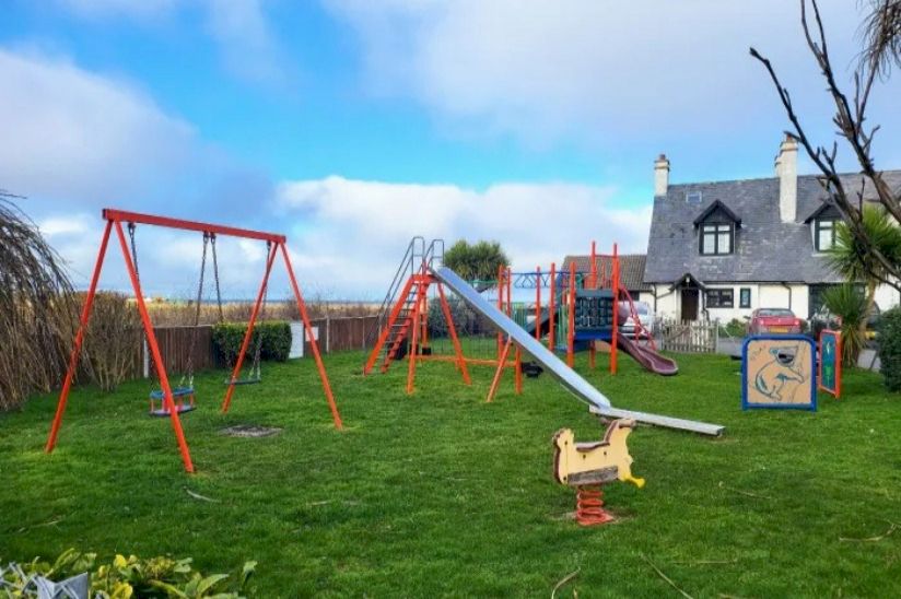 Castaways Holiday Park