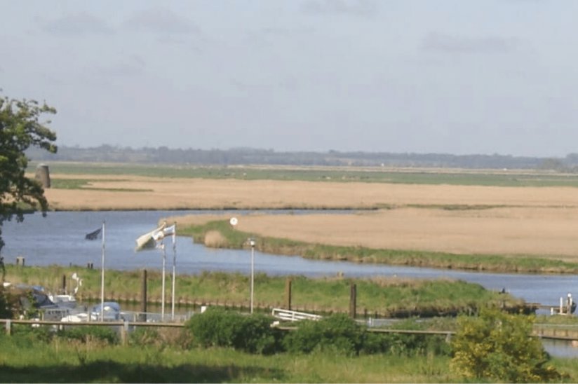 Burgh Castle Marina & Holiday Park, static caravans for sale in Norfolk Burgh Castle Marina & Holiday Park, static caravans for sale in Norfolk