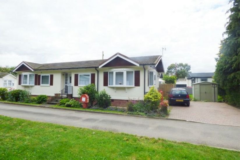 Toad Acres Park homes for sale in Longstanton - Sell My Group Toad Acres Park homes for sale in Longstanton - Sell My Group