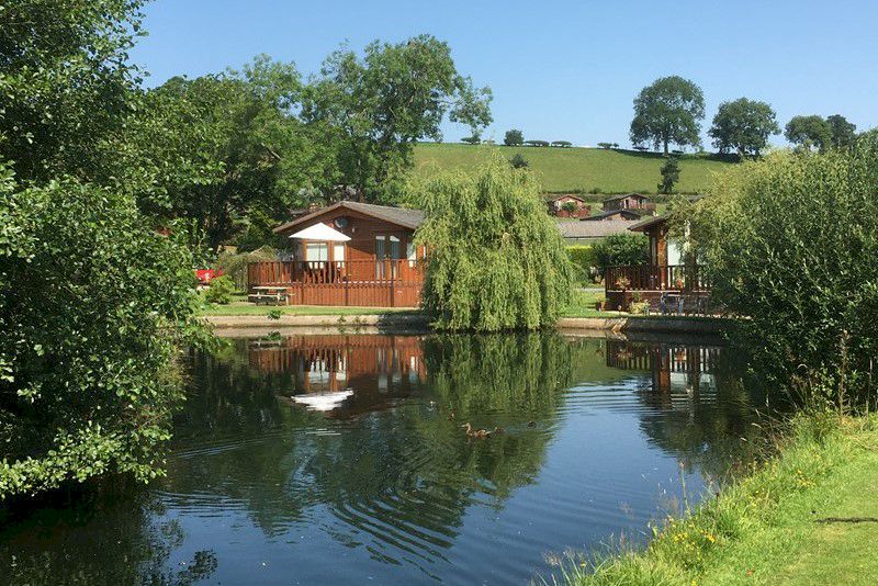 Oakwood Valley Lodges Oakwood Valley Lodges