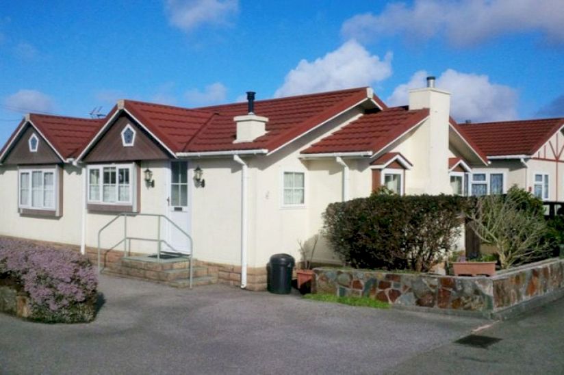 Otterham Park Park Homes For Sale in Cornwall