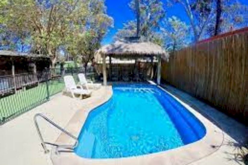 Palm Beach Caravan Park Palm Beach Caravan Park