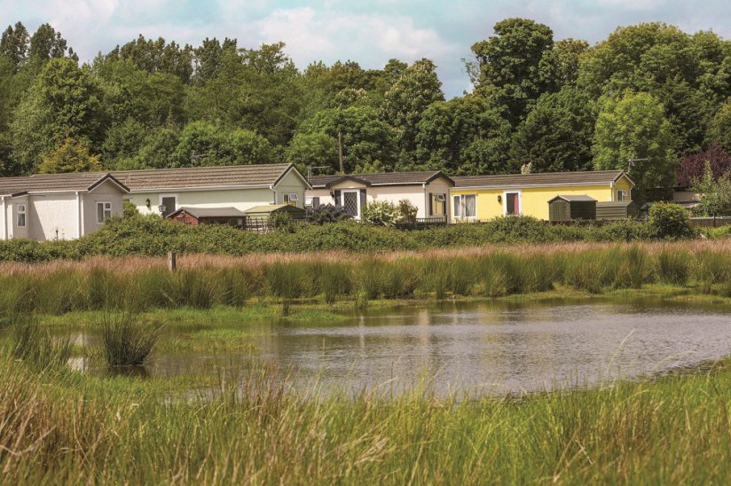 Meadowlands Park, Surrey, Park Homes For Sale Meadowlands Park, Surrey, Park Homes For Sale