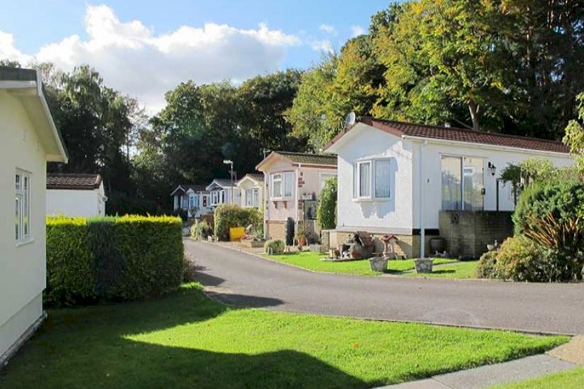 Dolleys Hill Park- Park Homes For Sale in Surrey Dolleys Hill Park- Park Homes For Sale in Surrey