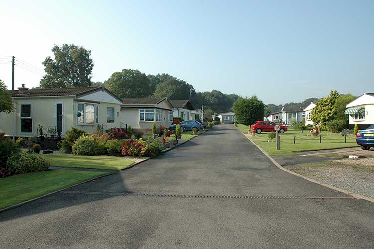 Park Homes for sale Oak Tree Farm, Earlswood Park Homes for sale Oak Tree Farm, Earlswood