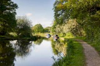 Rhea Hall Caravan Park