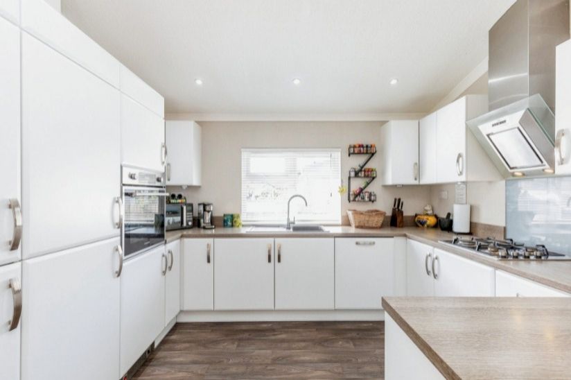 Two Bed Preowned Omar Newmarket (40x20) Two Bed Preowned Omar Newmarket (40x20)