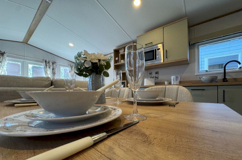 Two Bed Carnaby Regis (39x13) 2025 Two Bed Carnaby Regis (39x13) 2025
