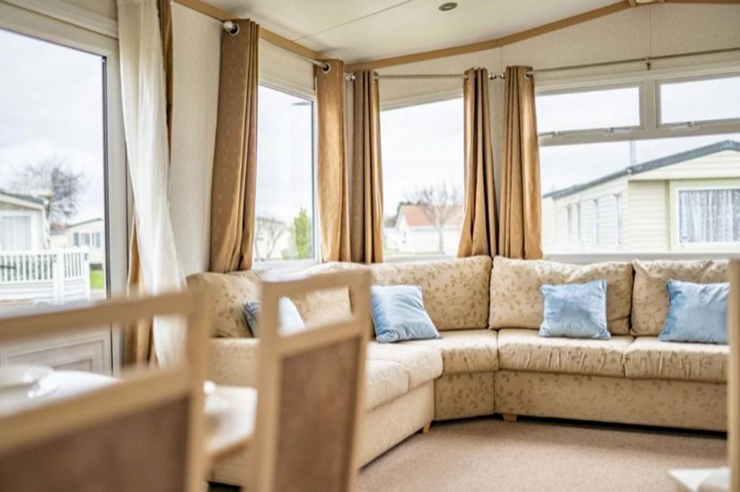 Two Bed Carnaby Melrose (34x12) 2010 Two Bed Carnaby Melrose (34x12) 2010