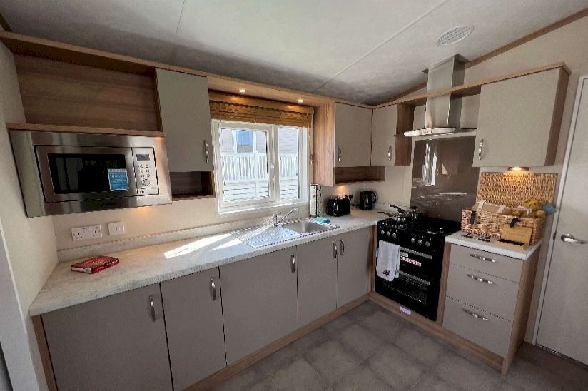 NEW Two Bed Pemberton Regent (38x12) 2023 NEW Two Bed Pemberton Regent (38x12) 2023