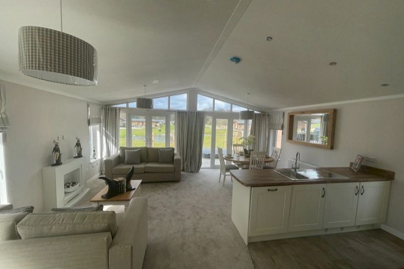 Two Bed Omar Westfield (40x20) Two Bed Omar Westfield (40x20)