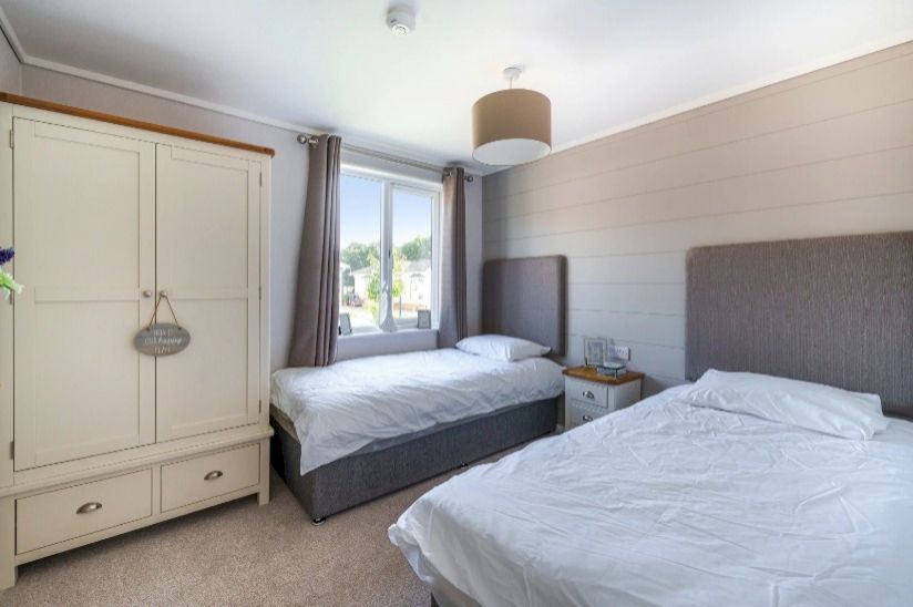 NEW Two Bed Burleigh Country Home NEW Two Bed Burleigh Country Home