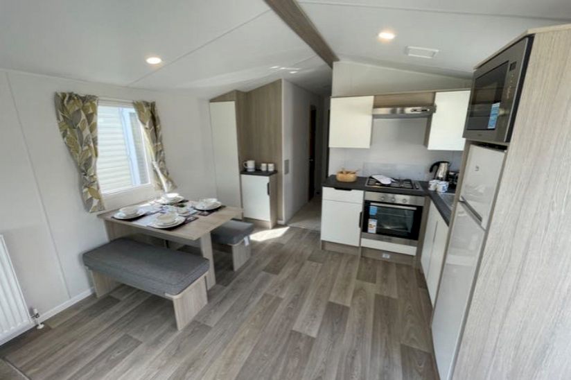 Two Bed Atlas Fanfare (35x12) 2024 Two Bed Atlas Fanfare (35x12) 2024