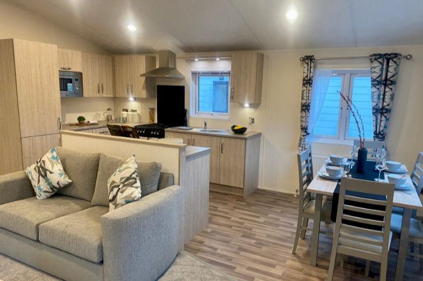Two Bed Delta Lakeside Two Bed Delta Lakeside