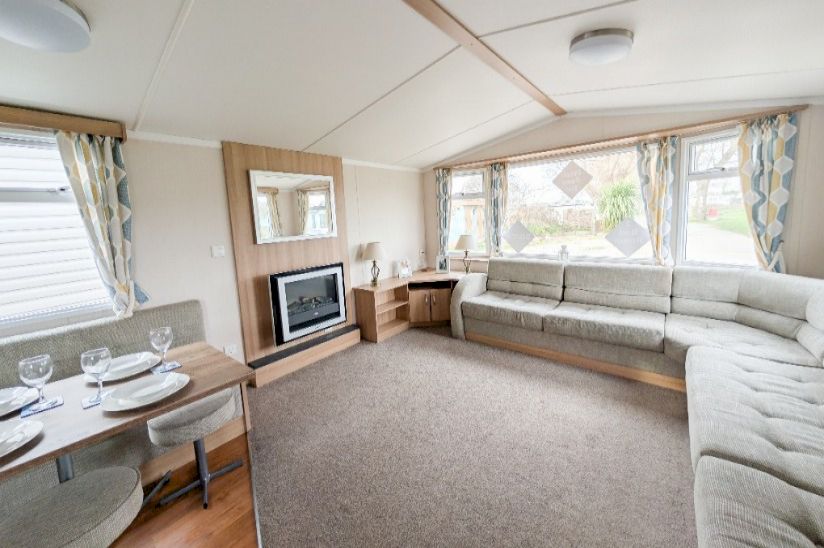 Two Bed Swift Loire (35x12) 2015 Two Bed Swift Loire (35x12) 2015