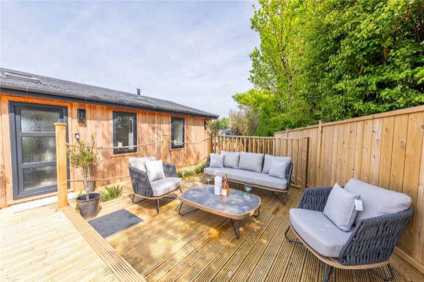 Two Bed Bespoke Sky Fall Lodge (45x22) Two Bed Bespoke Sky Fall Lodge (45x22)