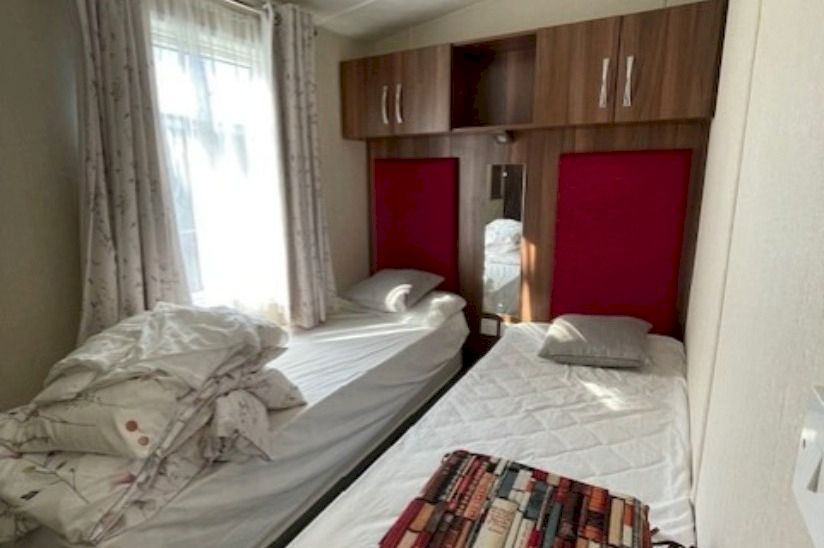 Two Bed Victory Grovewood (38x12) 2017 Two Bed Victory Grovewood (38x12) 2017
