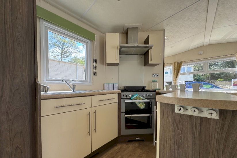 Two Bed Delta Ascot (30x12) 2018 Two Bed Delta Ascot (30x12) 2018