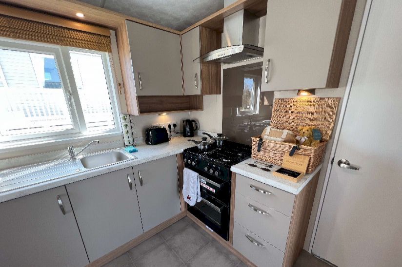 NEW Two Bed Pemberton Regent (38x12) 2023 NEW Two Bed Pemberton Regent (38x12) 2023