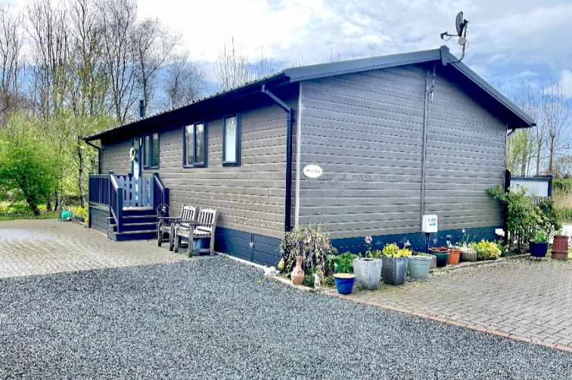 Three Bed Mallards Lodge Three Bed Mallards Lodge