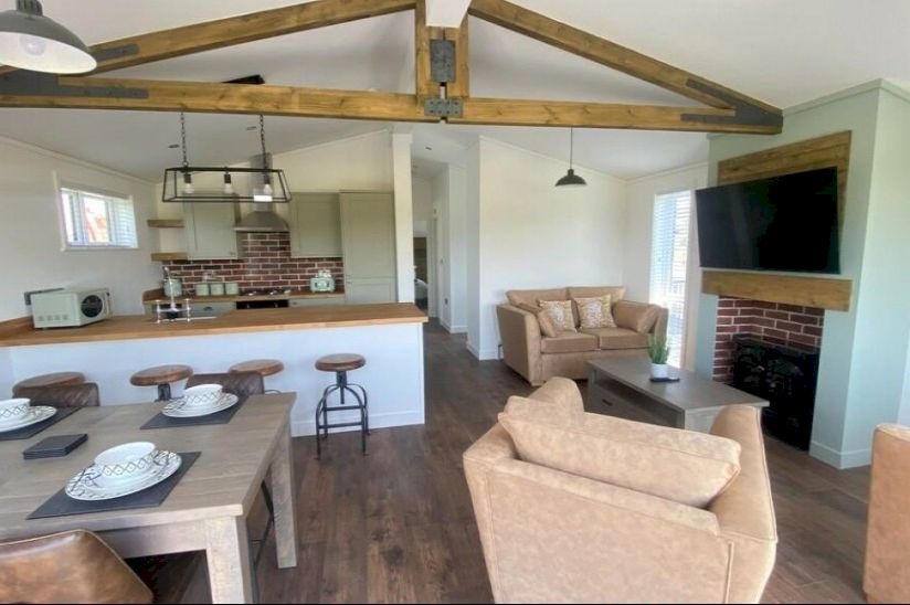 Two Bed Pathfinder Retreat (40x20) Two Bed Pathfinder Retreat (40x20)