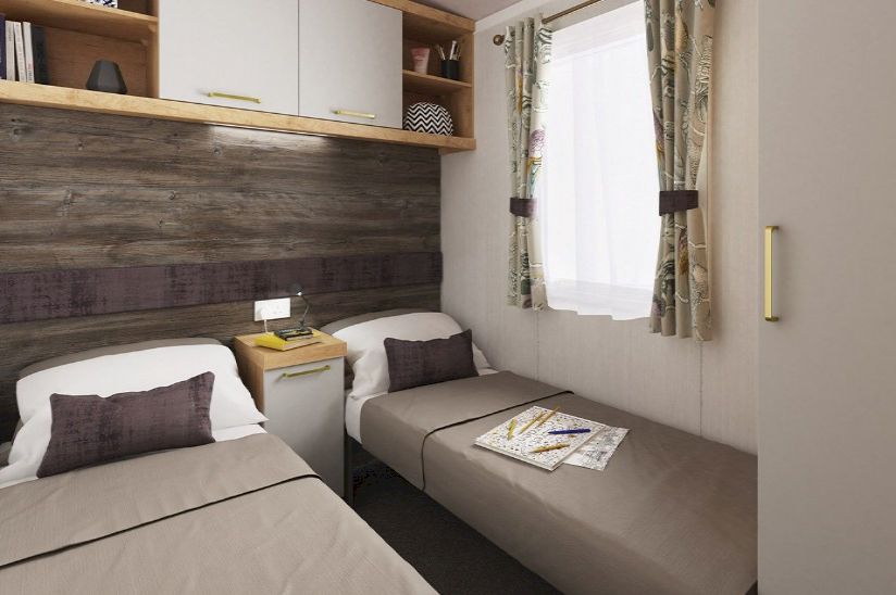 New Swift Bordeaux (38x12) 2023 New Swift Bordeaux (38x12) 2023