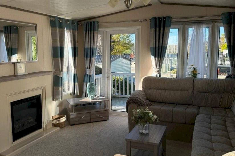 Two Bed Victory Victory Vermont Vue 2015 (37x12) Two Bed Victory Victory Vermont Vue 2015 (37x12)